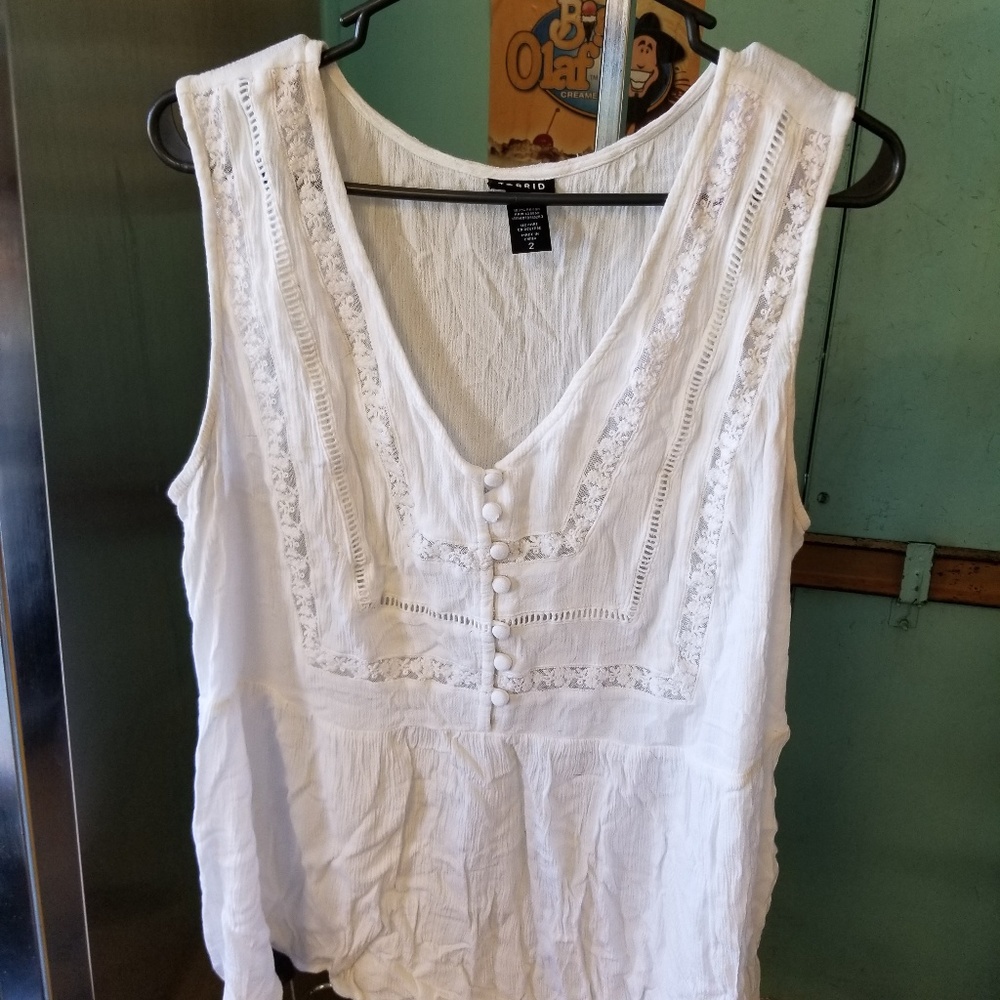 Torrid tank
